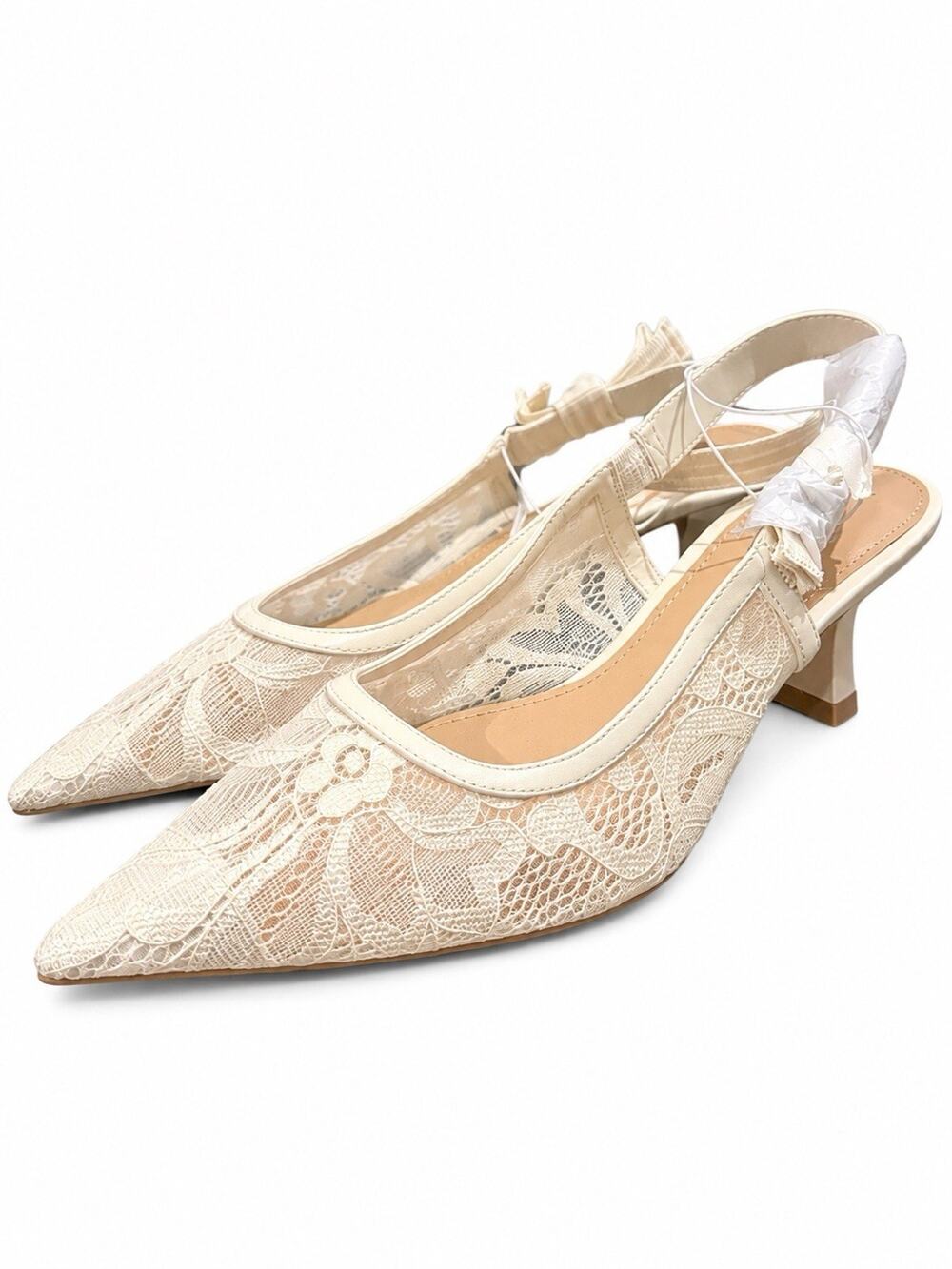 A New Day Women’s Size 11 Ivory Lace Pointed Toe Slingback Kitten Heels